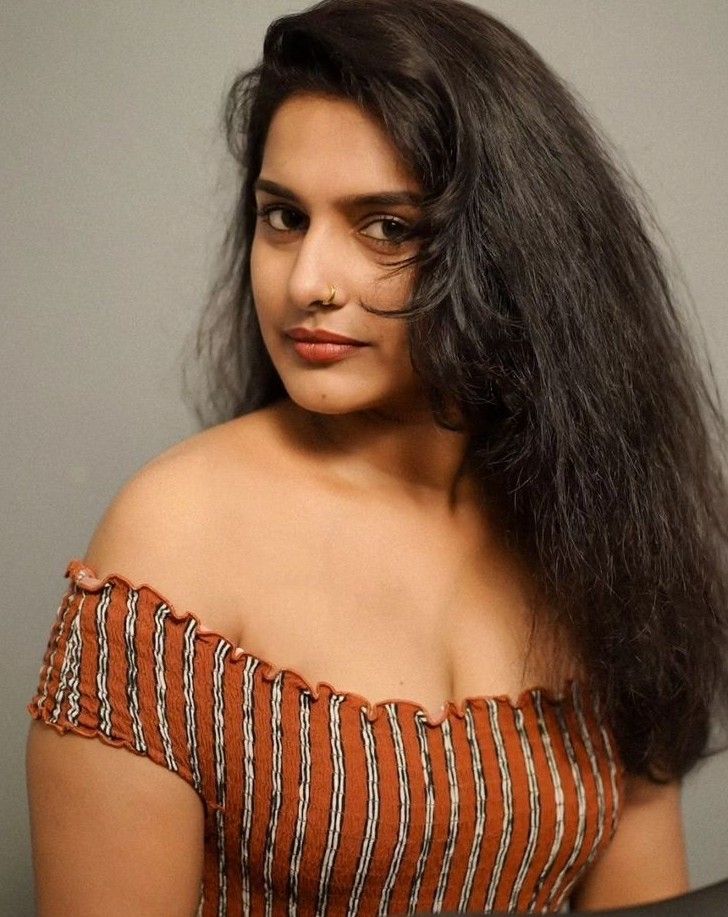 model Call Girls in Faridabad